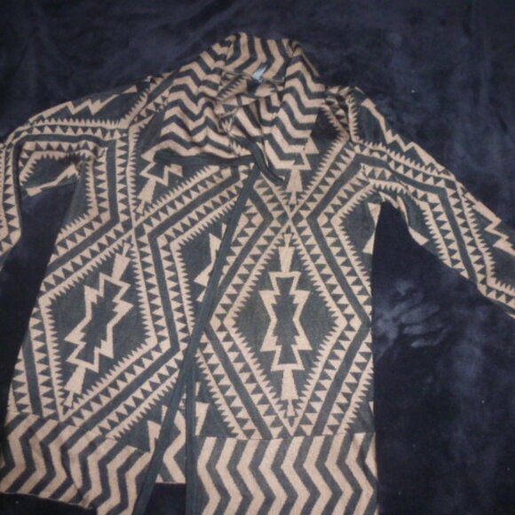 🧥 Women's Aztec Boho Open Front Long Cardigan Sweater (XL) by VIP - Picture 3 of 11